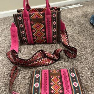 Wrangler purse and wallet